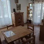 Appartement A 50M Des Thermes